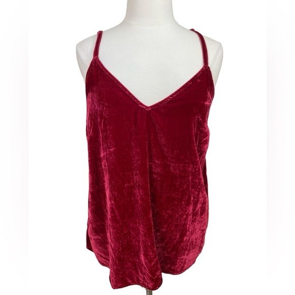 Sophie Red velvet Cami - Picture 2 of 5
